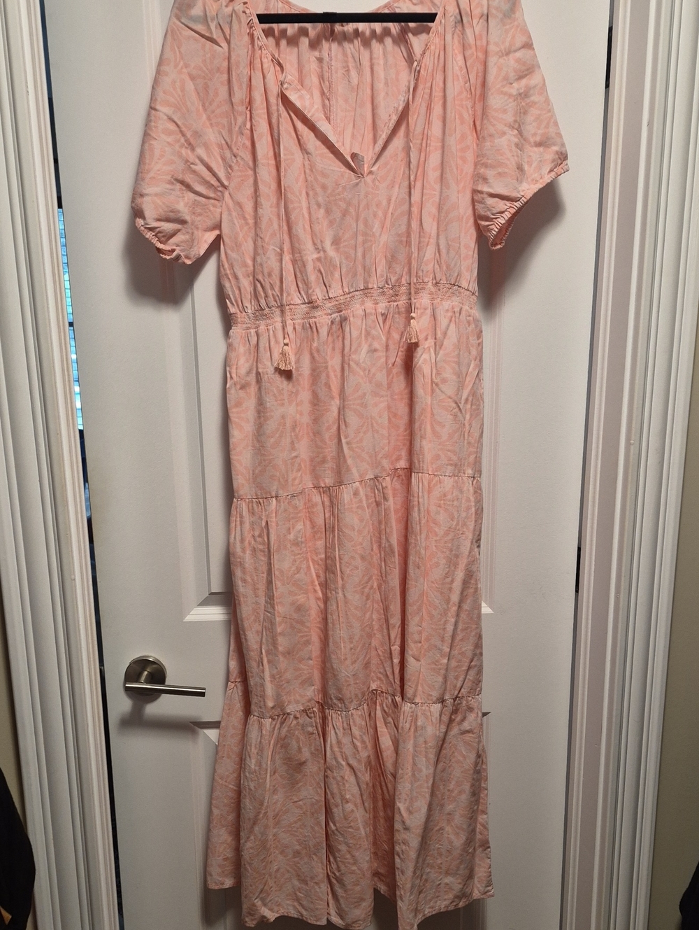 Women’s Pink Tiered V-Neck Maxi Dress